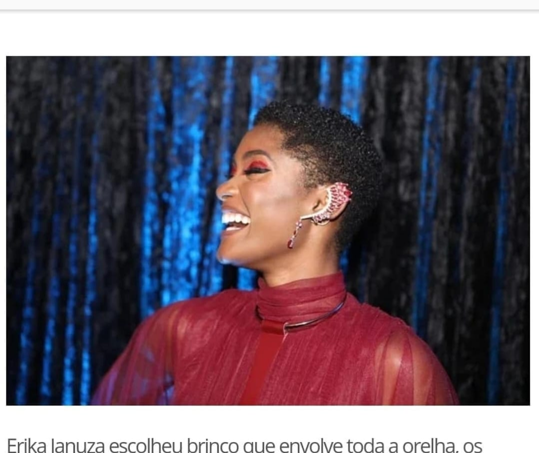 Erika Januza usando joia Táiguel Rievers